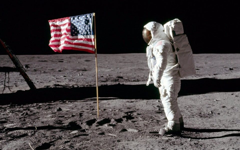 Moon flag